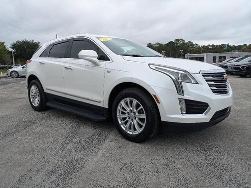 2017 Cadillac XT5 Base