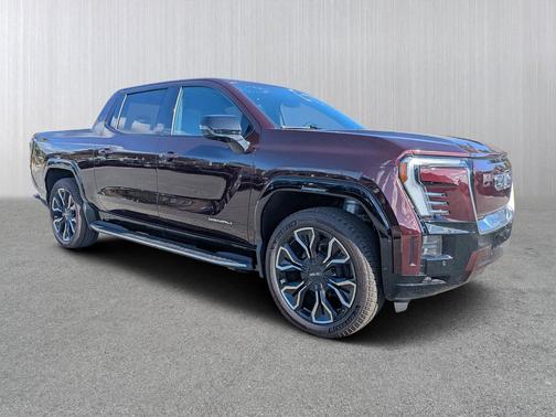 2025 GMC Sierra EV Denali