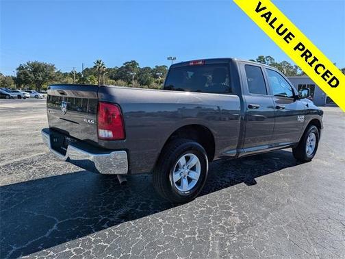 2024 RAM 1500 Classic SLT