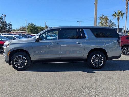 2026 Chevrolet Suburban LS