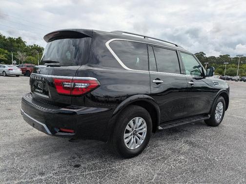 2023 Nissan Armada SV