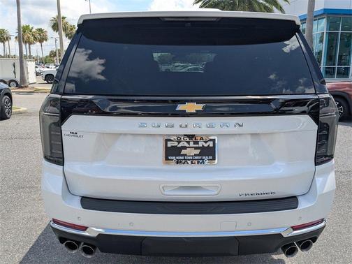 2025 Chevrolet Suburban Premier