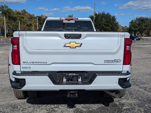 2026 Chevrolet Silverado 3500 High Country