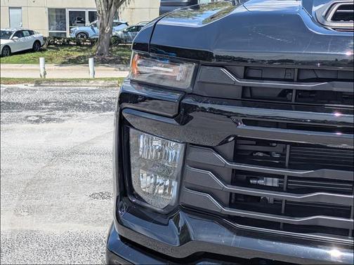 Black 2024 Chevrolet Silverado 2500 Custom