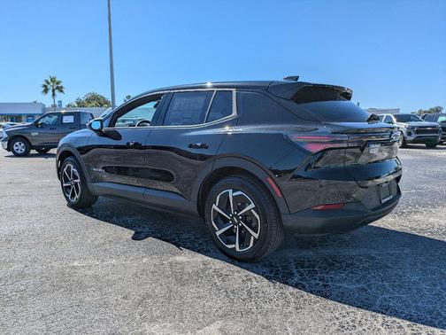 2026 Chevrolet Equinox EV LT 1