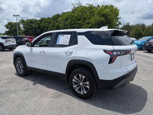 Summit White 2025 Chevrolet Equinox LT