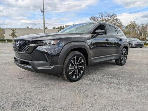 2025 Mazda CX-50 PLUS