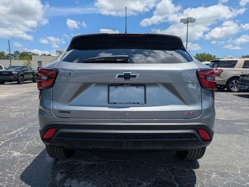 Gray 2026 Chevrolet Trax 2RS