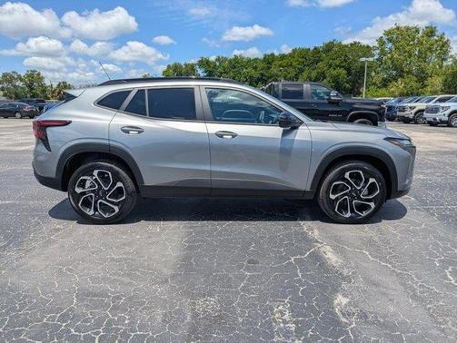 Gray 2026 Chevrolet Trax 2RS