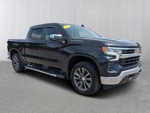 Dark Ash Metallic 2022 Chevrolet Silverado 1500 LT