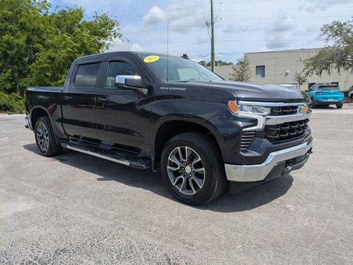 Dark Ash Metallic 2022 Chevrolet Silverado 1500 LT
