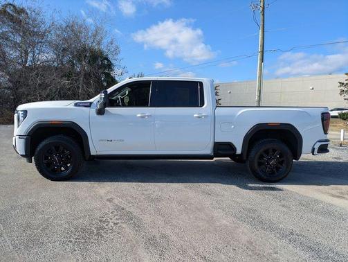 2026 GMC Sierra 2500 AT4