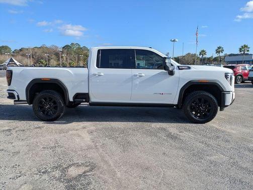 2026 GMC Sierra 2500 AT4