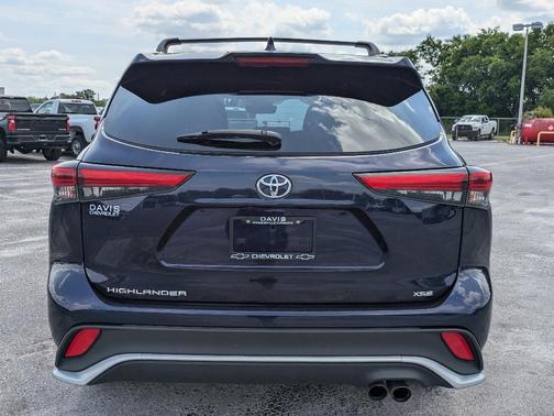 2023 Toyota Highlander XSE