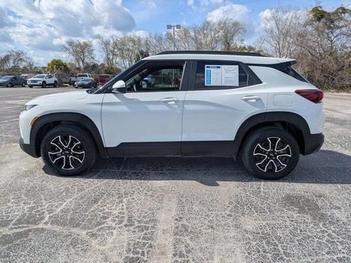 Summit White 2023 Chevrolet Trailblazer ACTIV