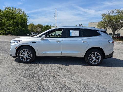 2022 Buick Enclave Premium