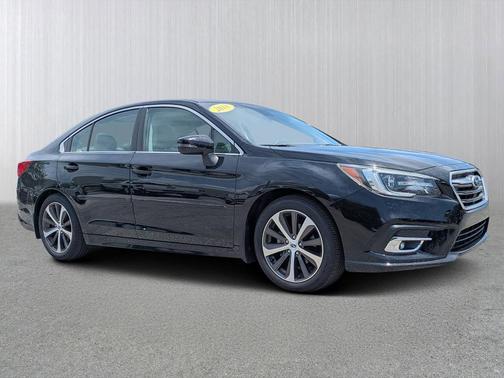 Crystal Black Silica 2018 Subaru Legacy 2.5i Limited
