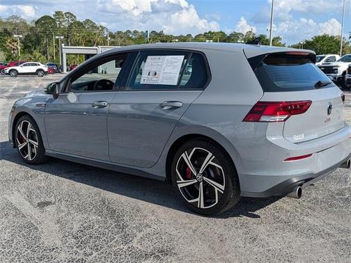 2024 Volkswagen Golf GTI 2.0T SE