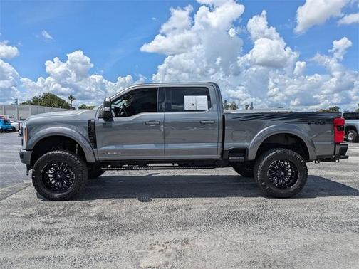2023 Ford F-250 XLT