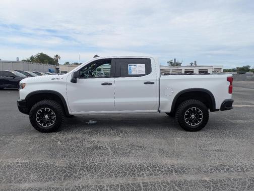 Summit White 2026 Chevrolet Silverado 1500 ZR2