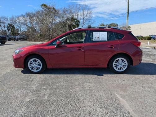 2018 Subaru Impreza 2.0i Premium