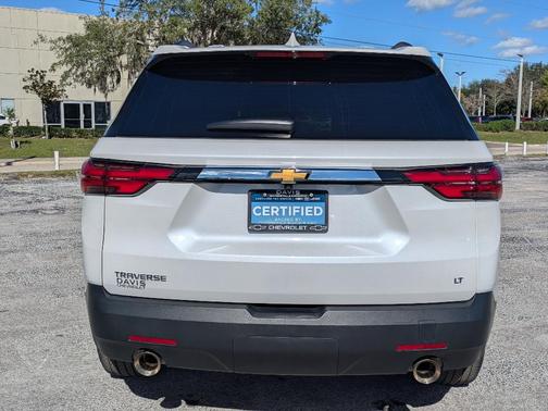 2023 Chevrolet Traverse LT Leather