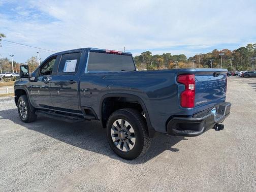 2025 Chevrolet Silverado 2500 Custom
