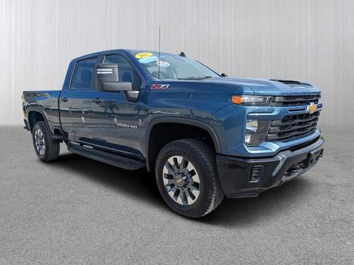 2025 Chevrolet Silverado 2500 Custom