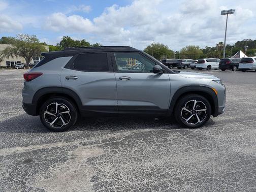 Sterling Gray Metallic 2023 Chevrolet Trailblazer RS