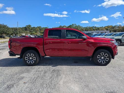 2023 Chevrolet Colorado LT