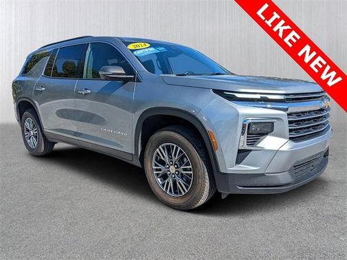 2024 Chevrolet Traverse LT