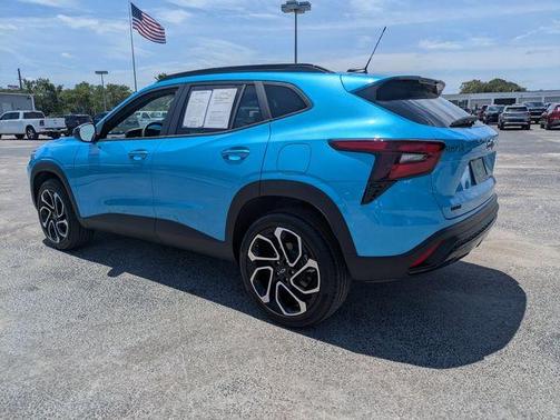 Marina Blue 2026 Chevrolet Trax 2RS