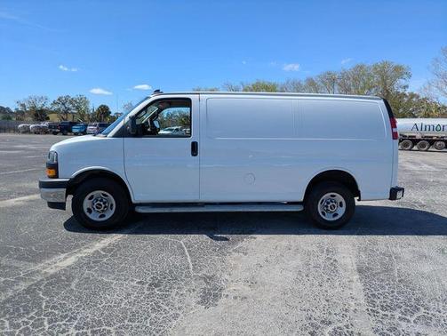 2024 GMC Savana 2500 Work Van