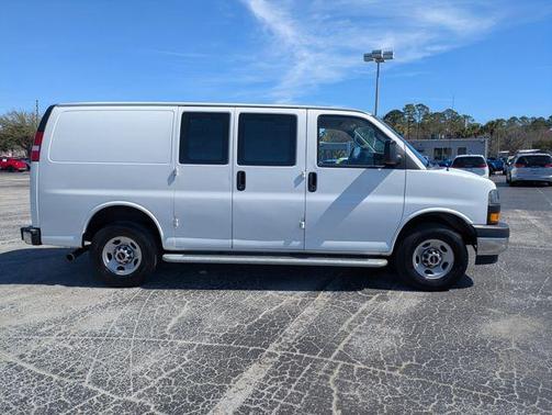 2024 GMC Savana 2500 Work Van