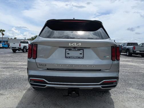 2022 Kia Sorento Plug-In Hybrid SX Prestige
