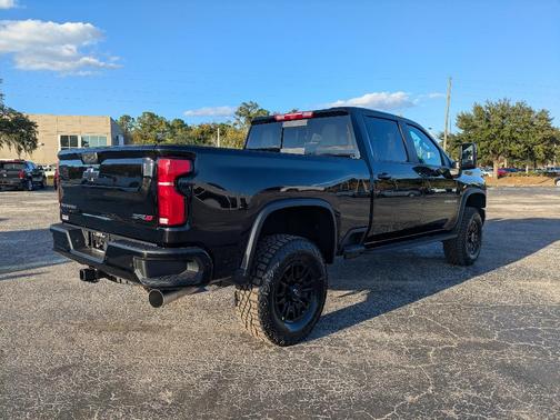 2026 Chevrolet Silverado 2500 ZR2