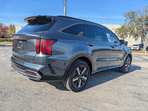 2022 Kia Sorento S