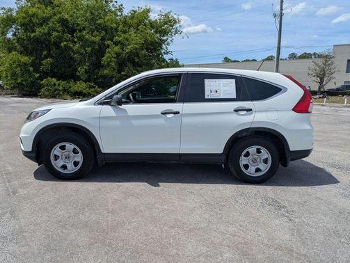 White 2016 Honda CR-V LX