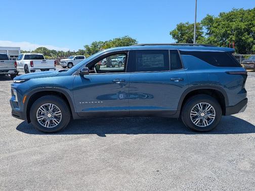 Blue 2026 Chevrolet Traverse LT