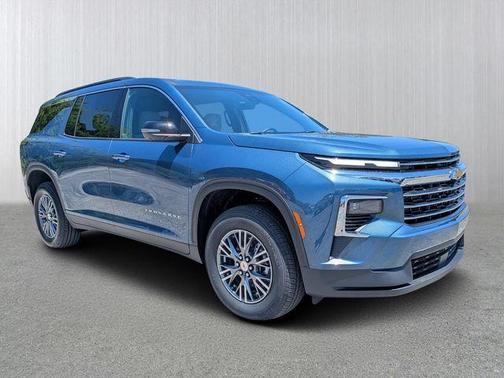 Blue 2026 Chevrolet Traverse LT