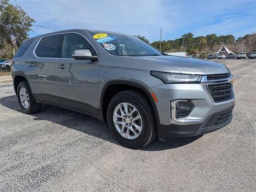 2023 Chevrolet Traverse LS