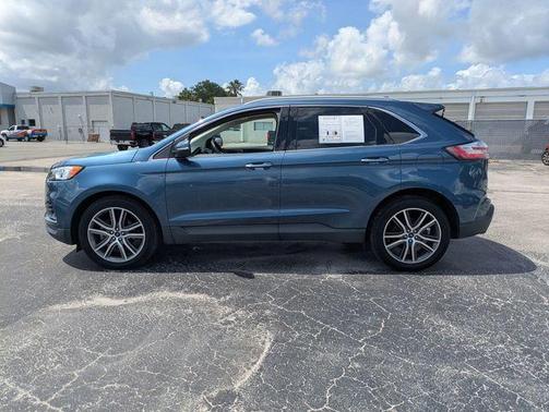 Blue Metallic 2019 Ford Edge Titanium