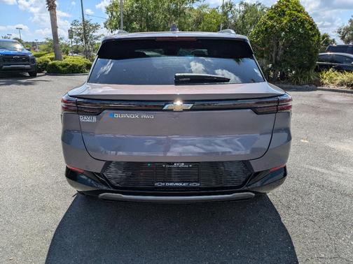 2025 Chevrolet Equinox EV LT 2