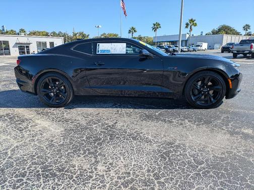 2021 Chevrolet Camaro LT1