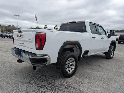 2024 GMC Sierra 2500 Pro