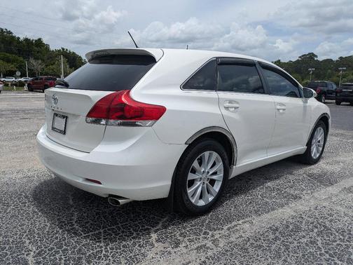 2015 Toyota Venza LE