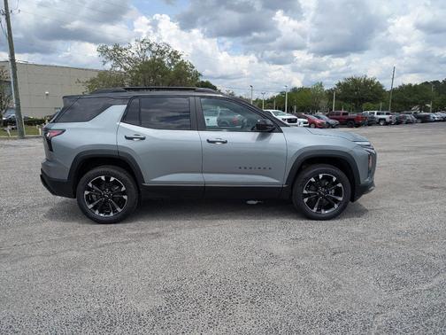 Gray 2026 Chevrolet Equinox RS