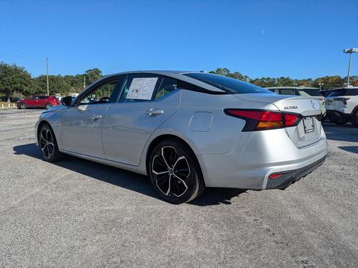 2024 Nissan Altima 2.5 SR