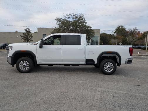 2026 GMC Sierra 2500 SLE