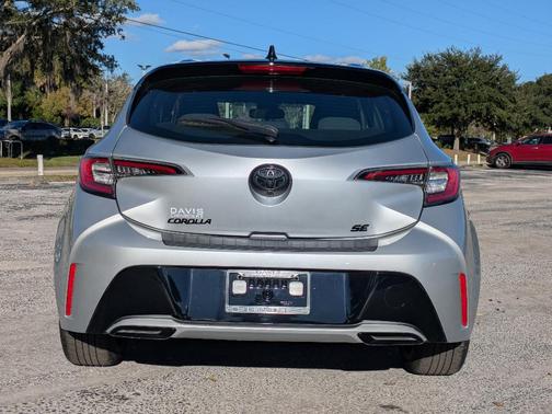 2020 Toyota Corolla Hatchback SE